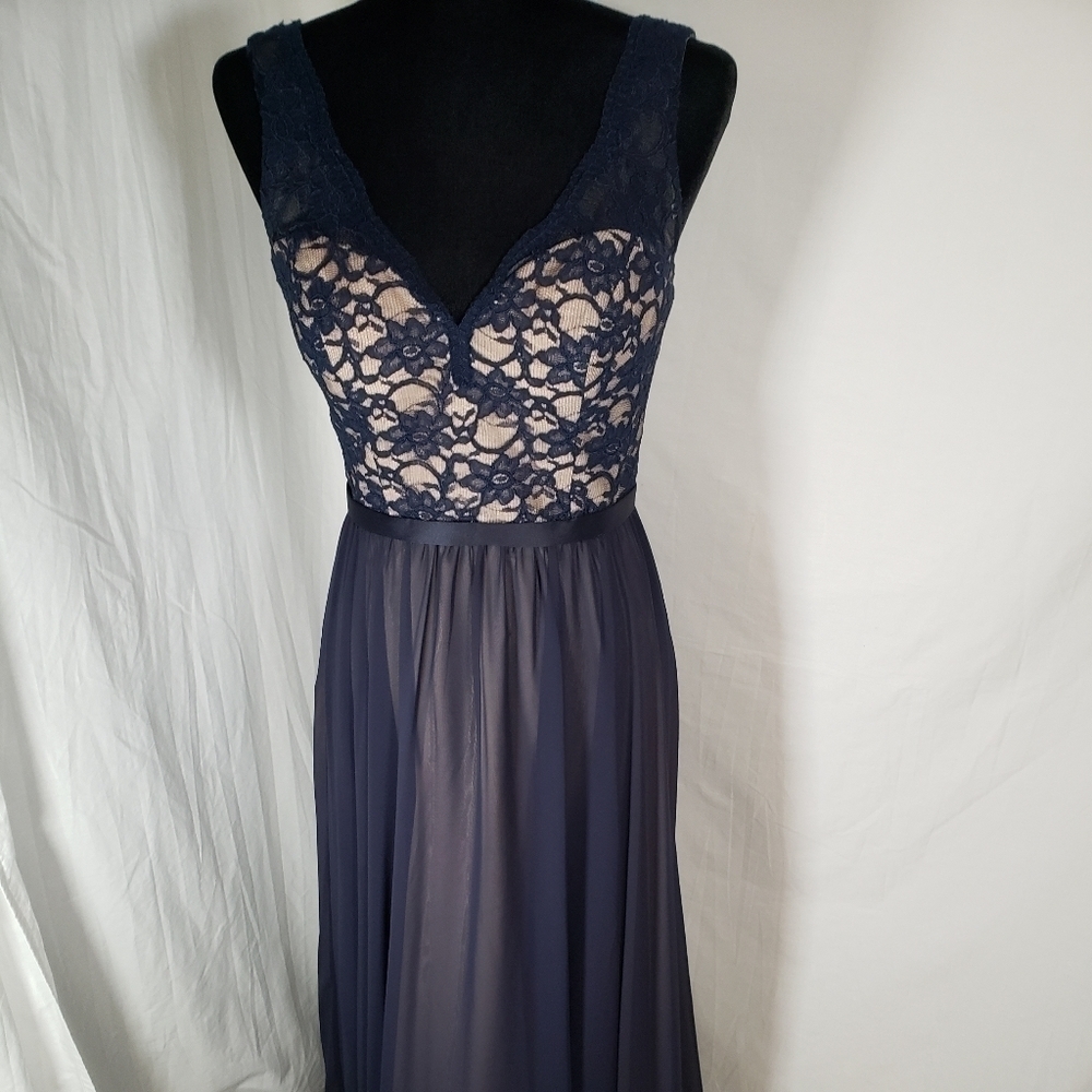Morilee Madeline Gardner Navy Lace Nude Under Sleeveless Floor Length Gown Sz 8